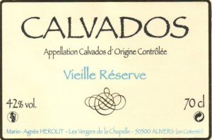Ancienne étiquette du Calvados de la Cidrerie Hérout