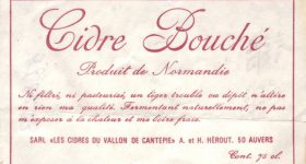 Etiquette du Cidre Bouché de la cidrerie Hérout